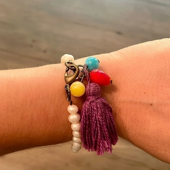 𝅺PEARL, Pom-Pom & ❤️ Bracelet - Picture 2 of 3
